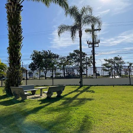 Apartamento Ubatuba, Itagua, Bem Localizado, Duas Vagas De Garagem エクステリア 写真